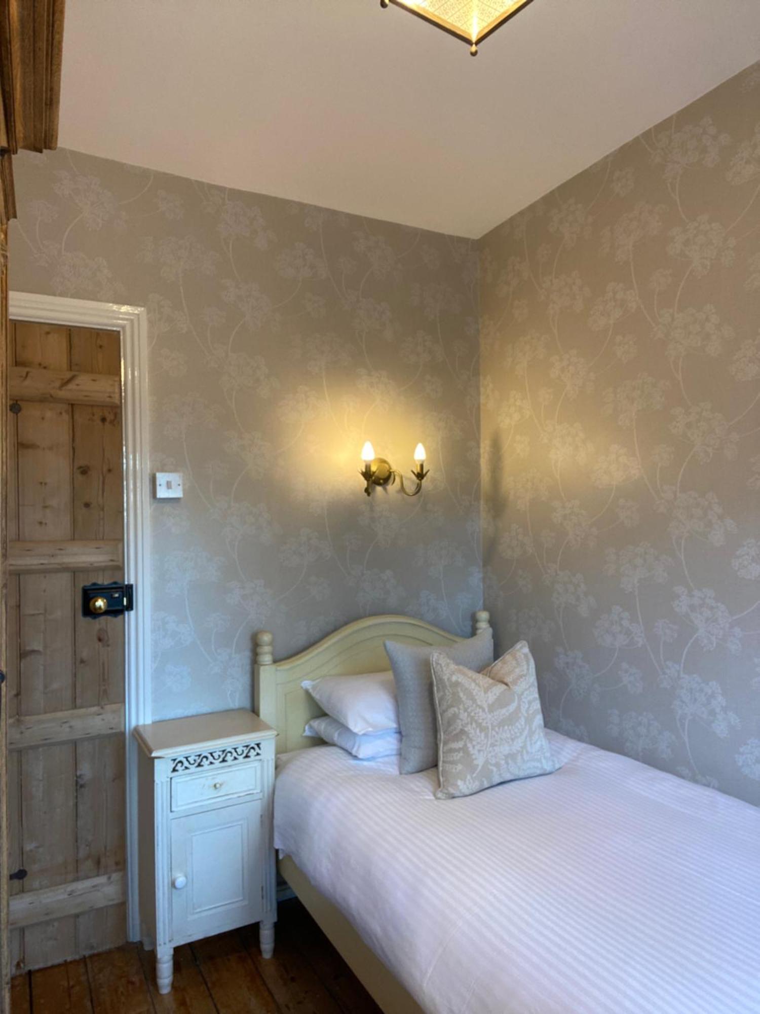 Inglenook Cottage Grange-over-Sands Exteriér fotografie